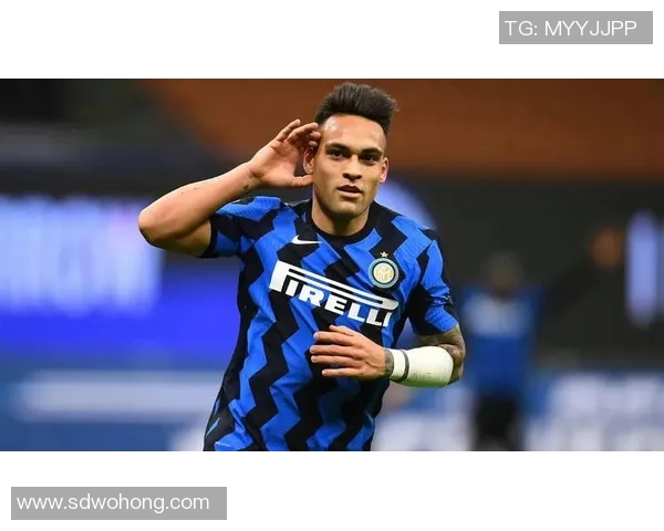 2008年国际米兰与拉齐奥的经典对决回顾与精彩瞬间分析 2008年国际米兰与拉齐奥的经典对决回顾与精彩瞬间分析