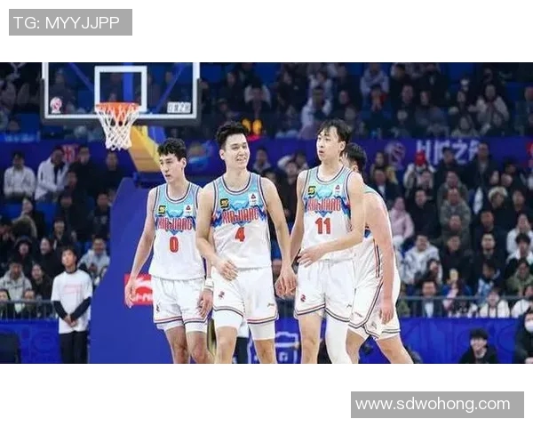 CBA新疆队对阵山东队精彩直播全程回顾与赛后分析 CBA新疆队对阵山东队精彩直播全程回顾与赛后分析